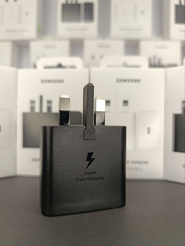 کلگی شارژ 25W سرکارتنی مدل 2510 نسل جدید
