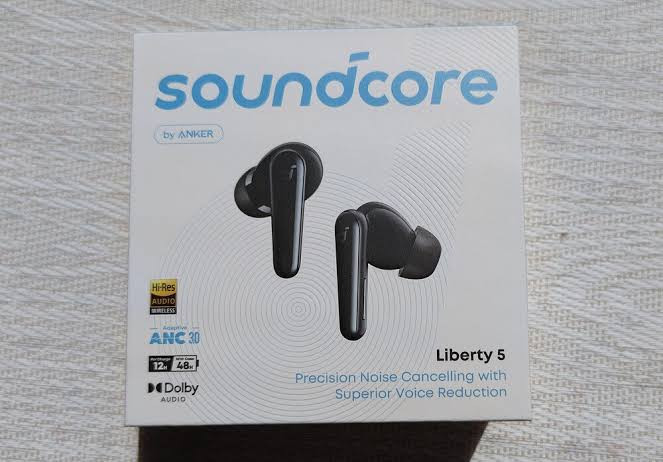 ایرفون بلوتوثی انکر مدل Soundcore Liberty 5