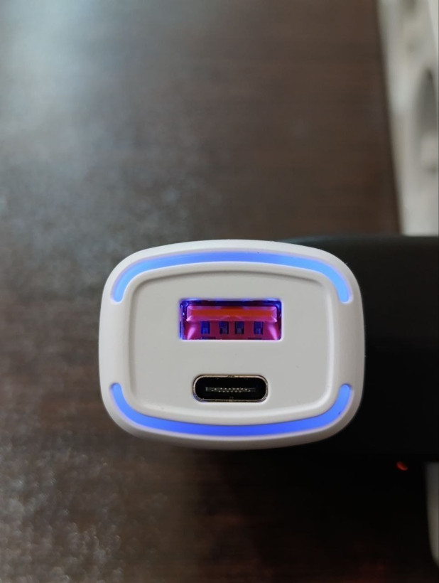 فندکی اورجینال پکتور PECTOR دو پورت / 55W / مدل P710 / سوپرفست شارژ
